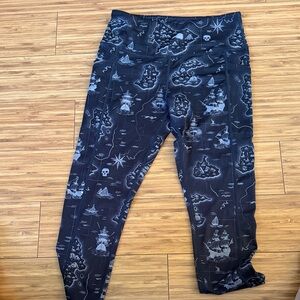 Black Pirate Map Leggings